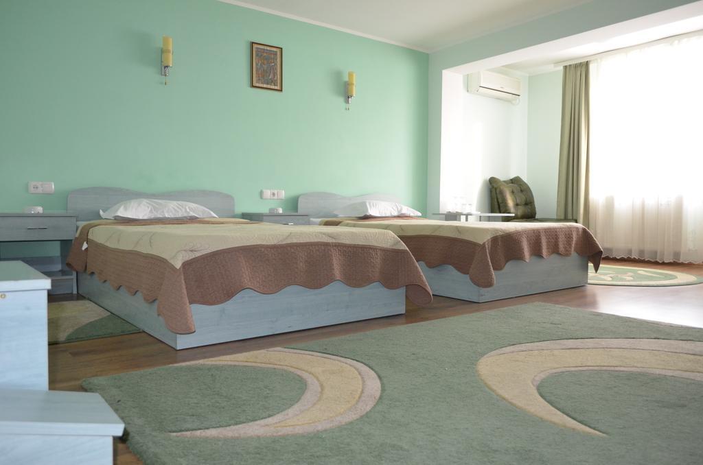 Casa Alba Hotel Ramnicu Valcea Luaran gambar
